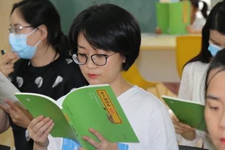说明: 884e3de11016e0dd2821613372899b1